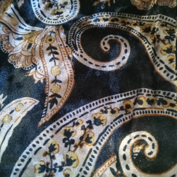Stretch velvet and spandex leggings with paisley pattern Small - Picture 3 of 6